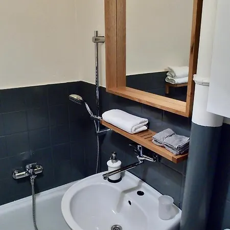 Mieszkanko W Centrum Warszawy Apartman